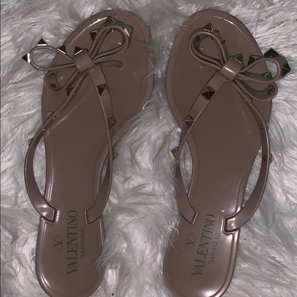 Size 37 run small